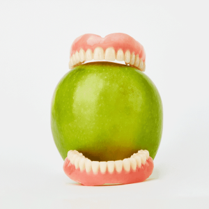 تغذیه و پروتز دندان